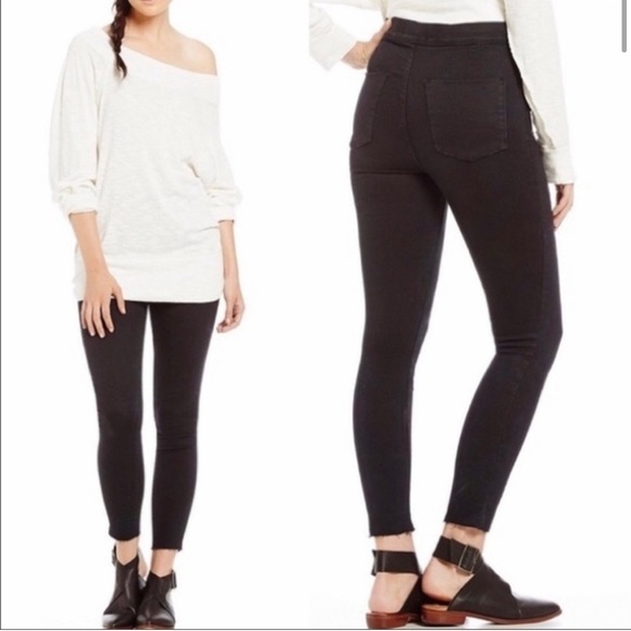 Free People Denim - Free People | Black High Waist Cropped Raw Hem Pull On Joggings
